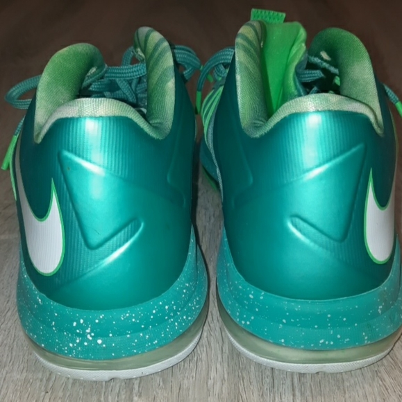 Nike LeBron x 10 Easter - Picture 3 of 4